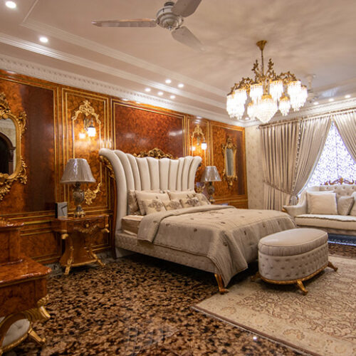 Luxury Couple Room